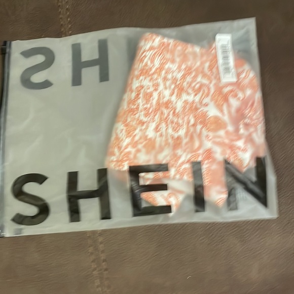 Top✅ - Picture 5 of 5